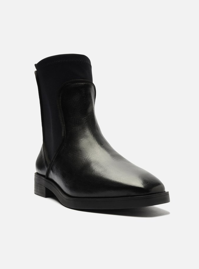Bota Preta Couro Cano Curto Tecido