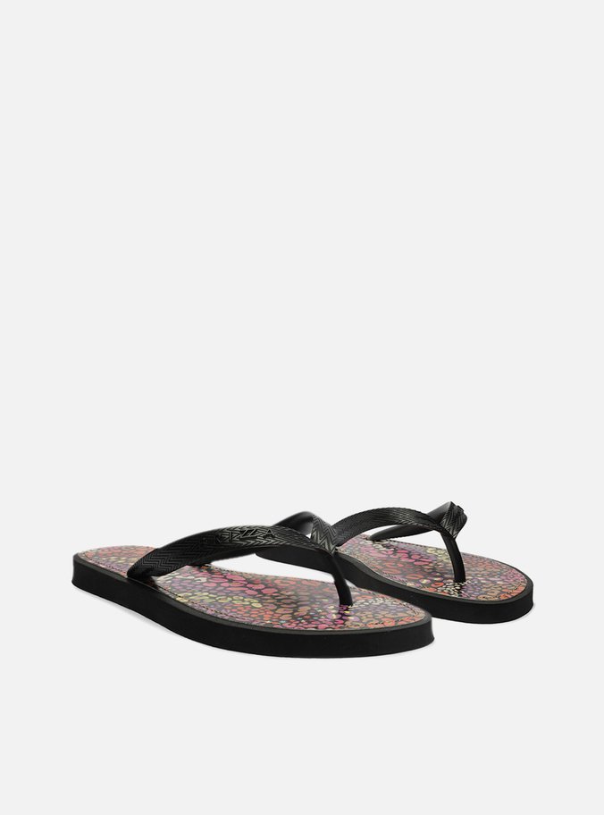 Chinelo de Dedo Preto Palmilha Estampada