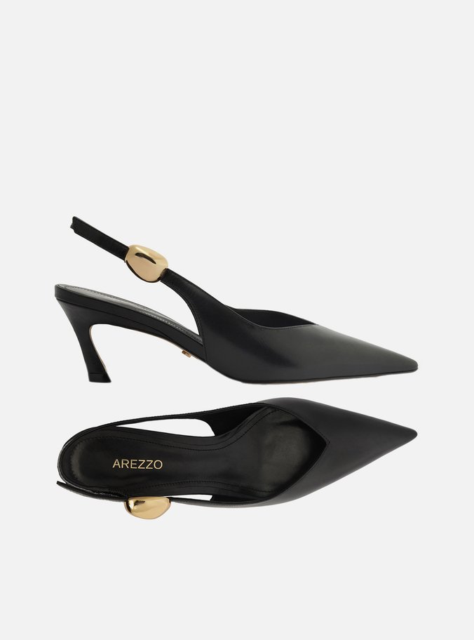 Scarpin Preto Couro Salto Kitten Metal