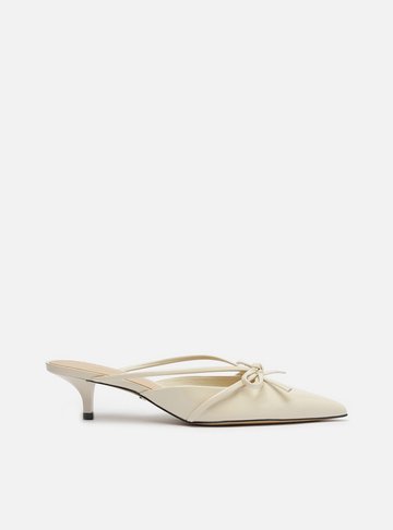Mule Branca Verniz Salto Kitten Laço