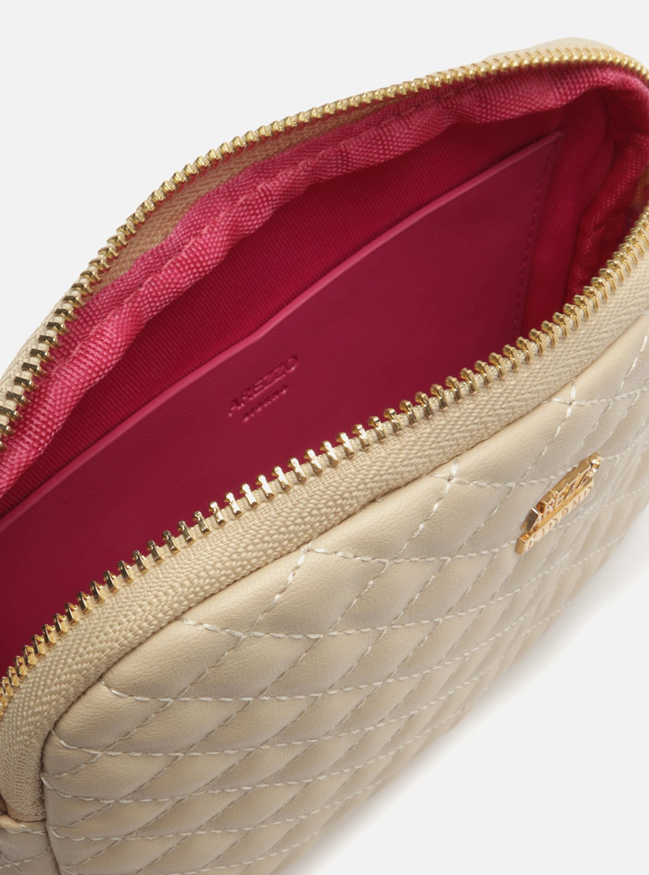 Bolsa Tiracolo Off-White Pequena Matelassê — foto 4