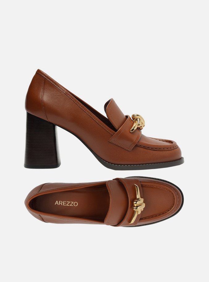 Loafer Caramelo Couro Salto Bloco Metal Nó