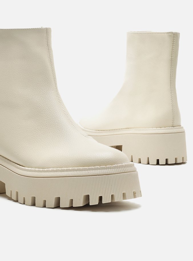 Bota Branca Cano Médio Tratorada Zíper