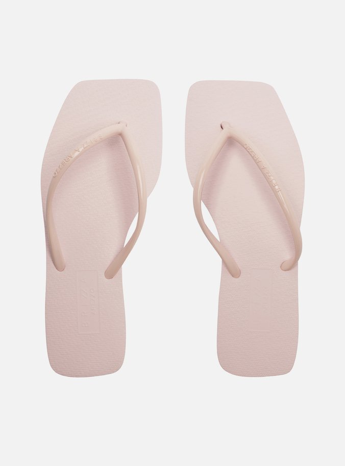 Chinelo de Dedo Rosa Flatform Brizza
