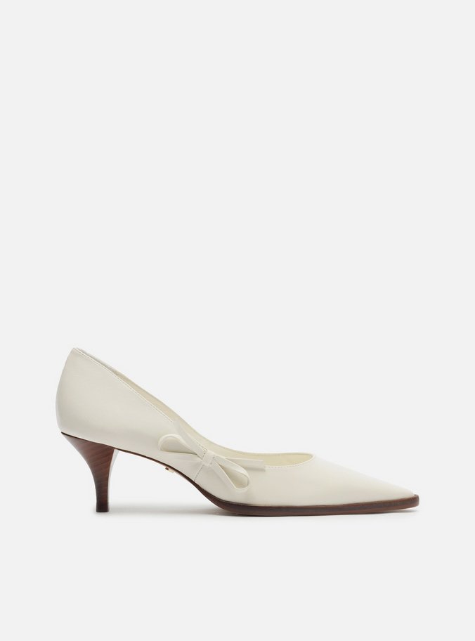 Scarpin Branco Couro Salto Kitten Laço