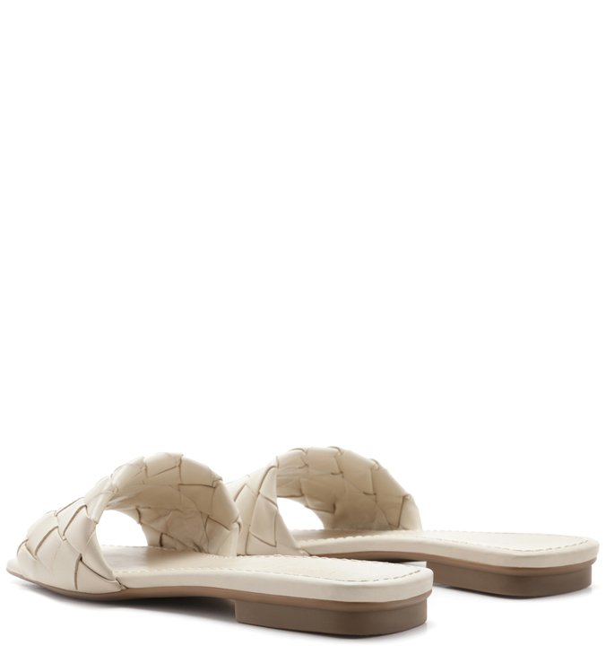 Sandália Rasteira Couro Tressê Bico Quadrado Off-White