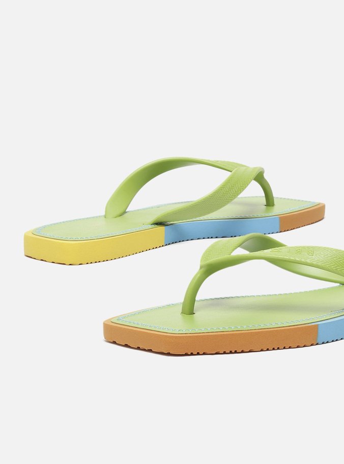 Chinelo De Dedo Verde Sola Multicolorida Bico Quadrado Brizza Square