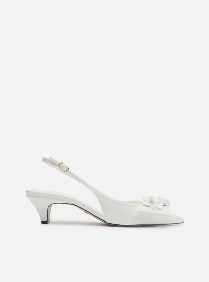 Scarpin Branco Bico Fino Slingback Flores