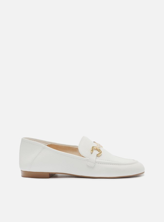 Mocassim Branco Couro Bridão Metálico Básico Luma