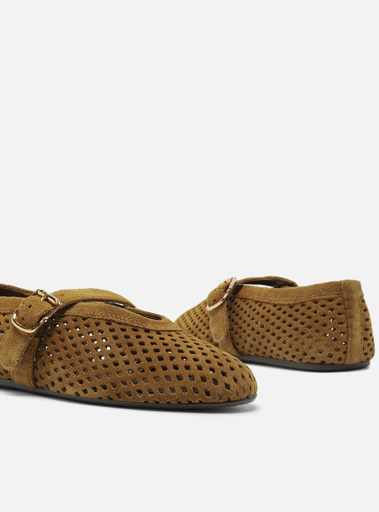 Sapatilha Marrom Suede Vazada Bico Redondo — foto 4