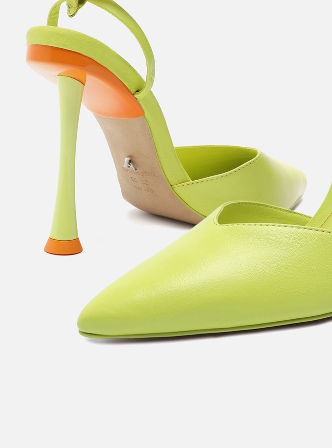 Scarpin Verde Lima Couro Bico Fino Tiras Estampado