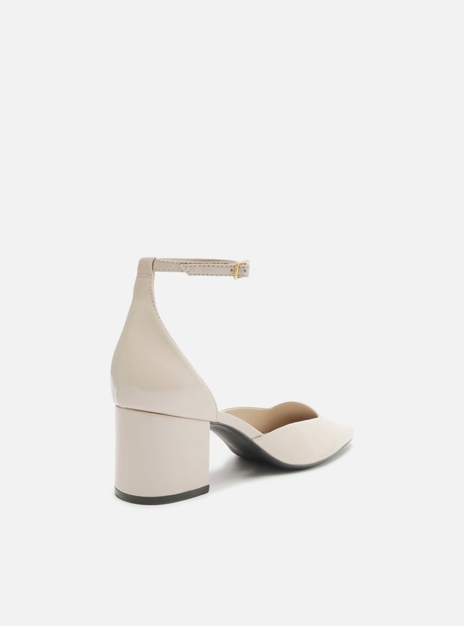 Scarpin Branco Verniz Salto Bloco Bico Quadrado