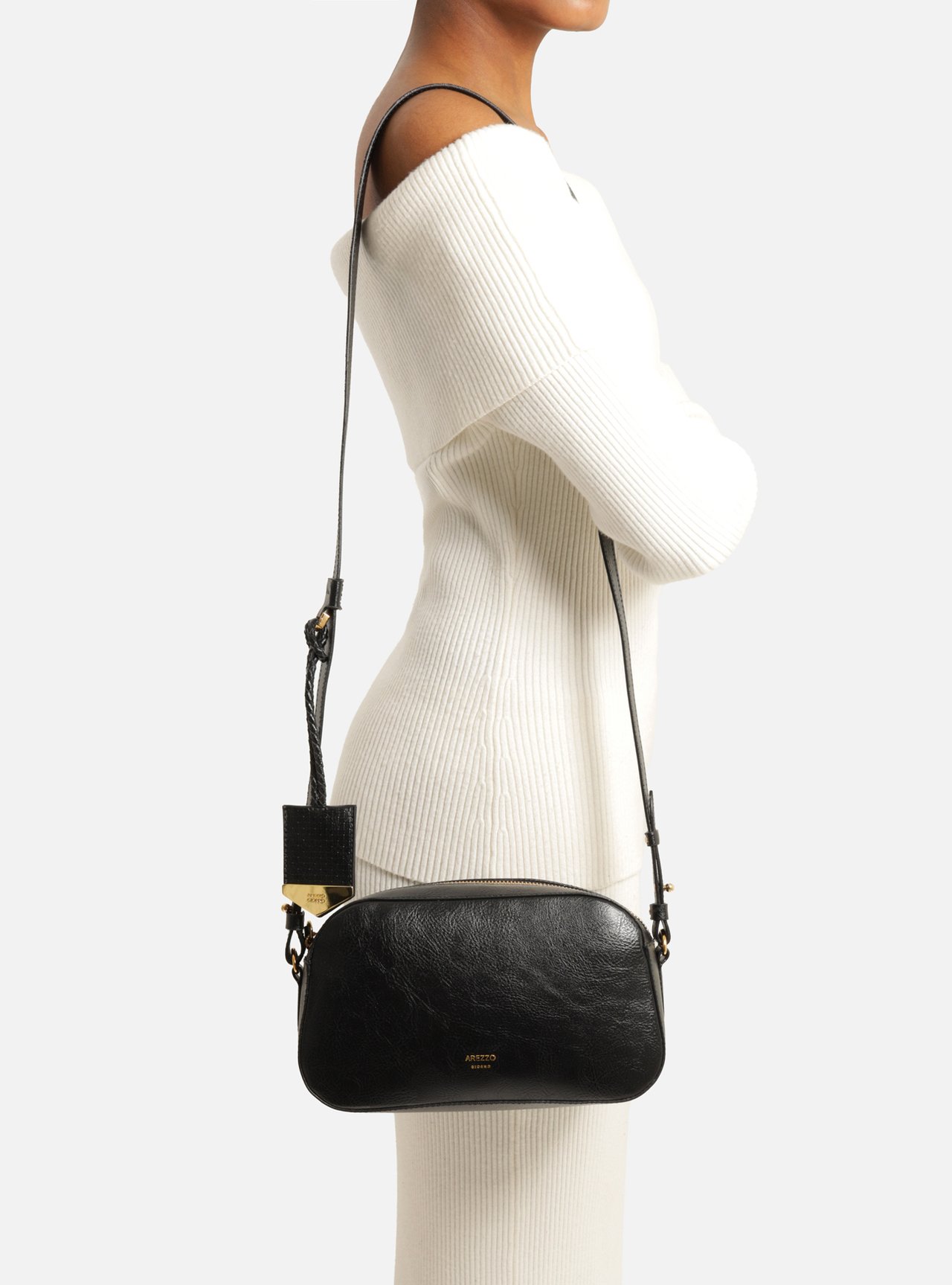 Bolsa Tiracolo Preta Pequena Bag Charm Tressê — foto 6
