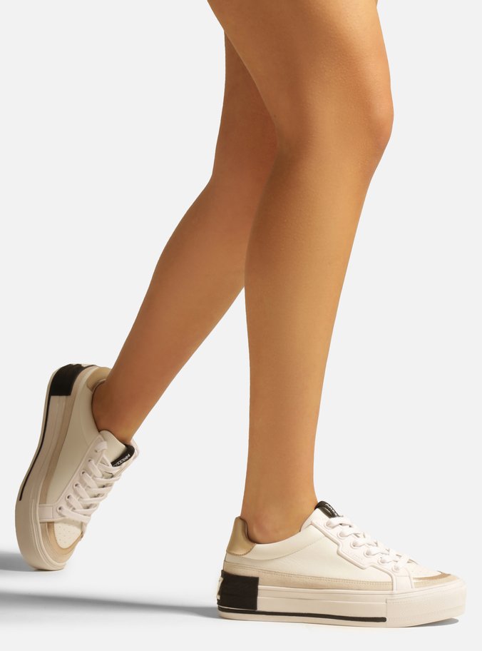 Tênis Branco Flatform Amarração Preto