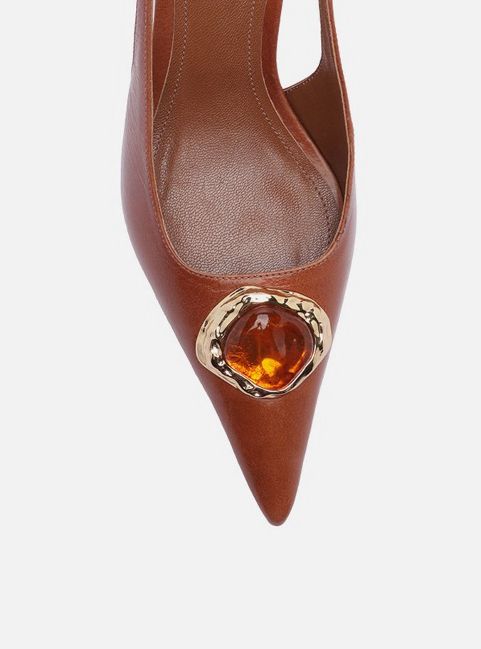 Scarpin Marrom Couro Salto Baixo Slingback Pedraria