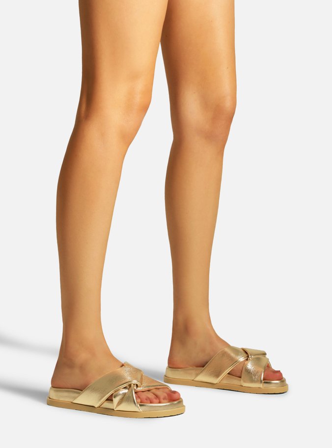 Rasteira Dourada Tiras Largas Enlace