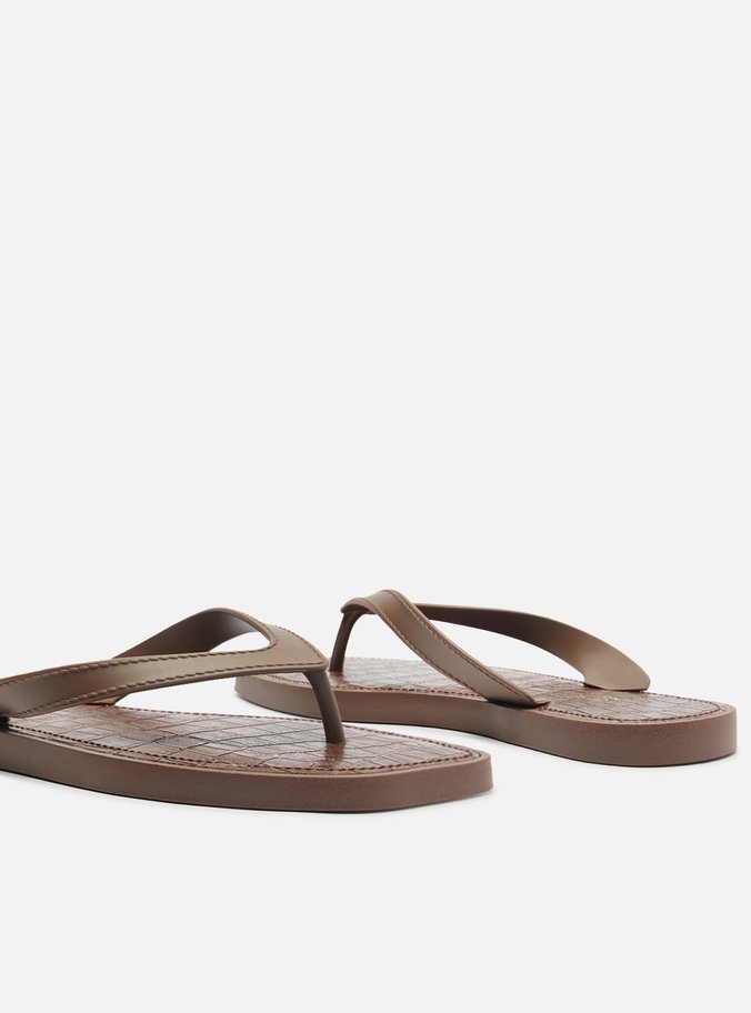 Chinelo de Dedo Marrom Croco Rivieira Square