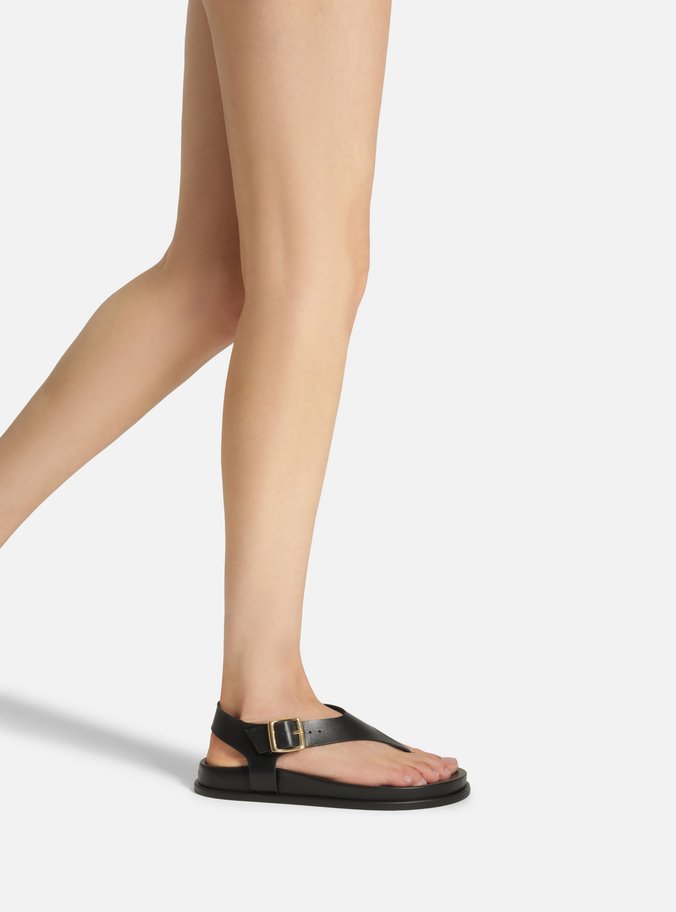 Sandália Papete Preta Couro Thong Fivela