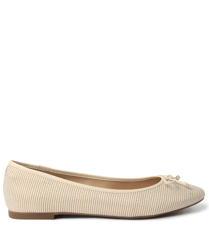 Sapatilha Off-White Tecido Laço