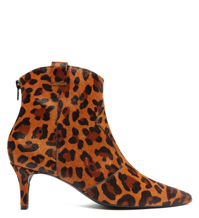 Bota Animal Print Pelo Cano Curto Salto Fino
