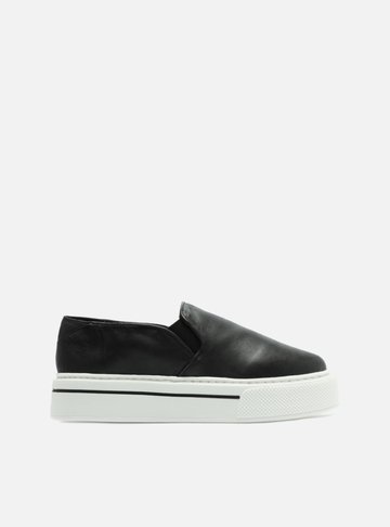 Slip On Preto Sola Alta