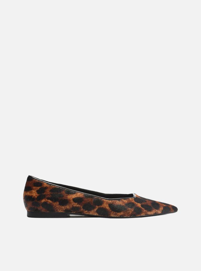 Sapatilha Animal Print Bico Fino Básica