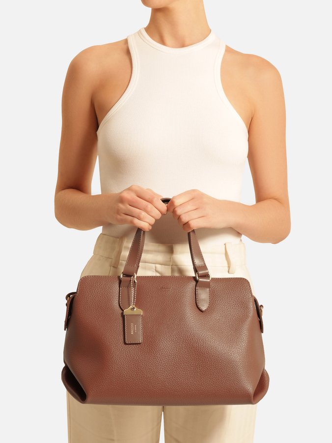 Bolsa Tote Caramelo Média Tag Básica