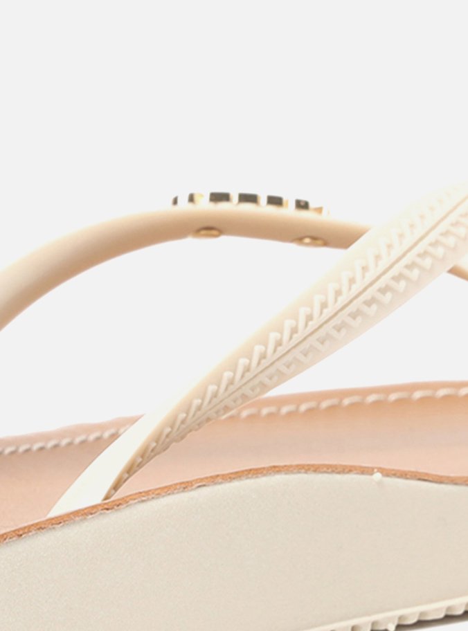 Chinelo de Dedo Branco Brizza