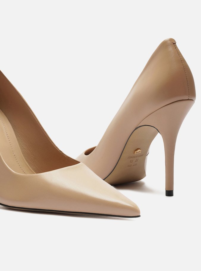 Scarpin Bege Couro Salto Alto Bico Fino
