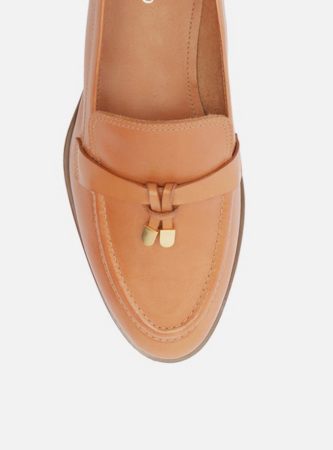Mocassim Marrom Couro Detalhe Tira