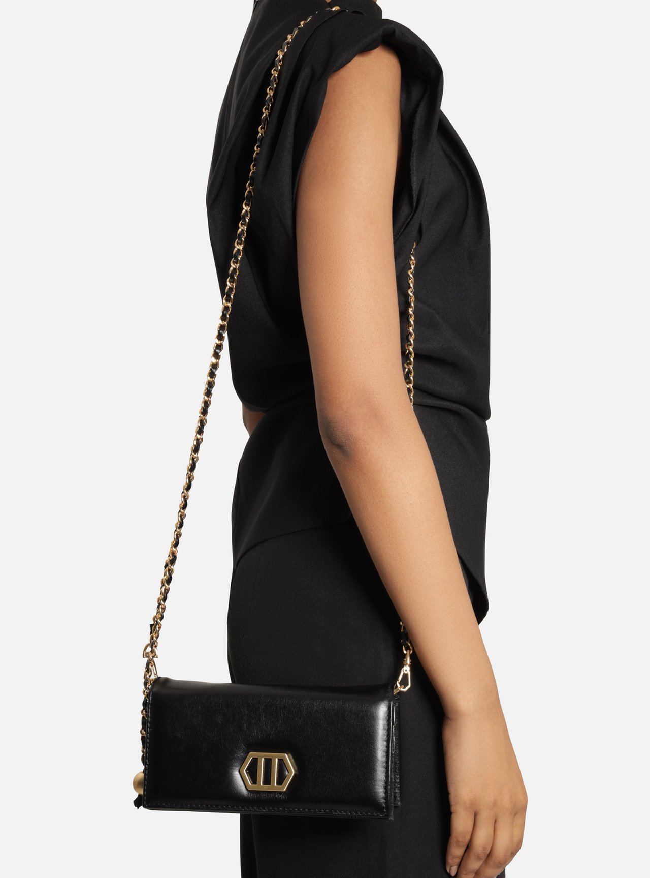 Bolsa Clutch Preta Couro Pequena Corrente — foto 6