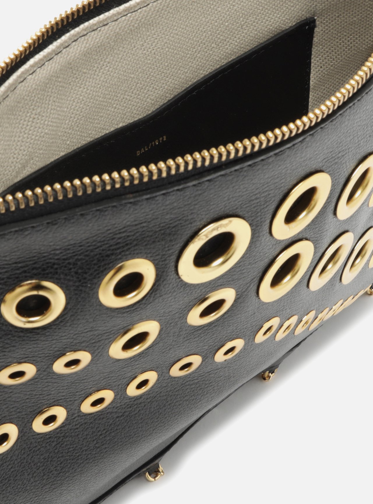 Clutch Preta Couro Média Franjas Ilhoses — foto 4