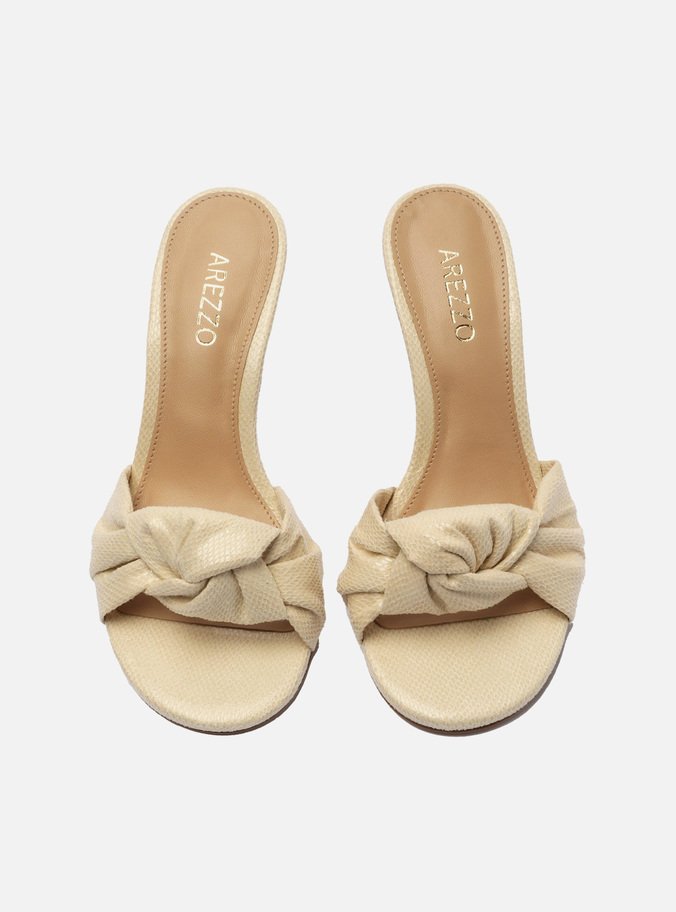 Mule Off-White Salto Médio Bloco Aurora