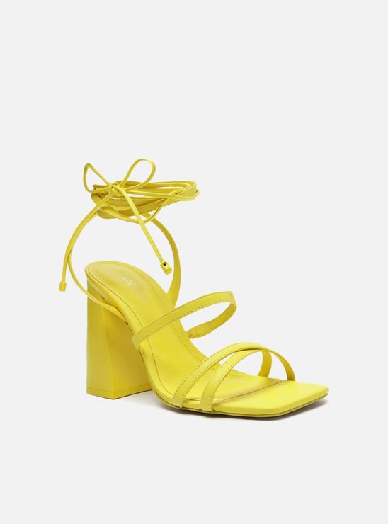 Sandalia clearance arezzo amarela