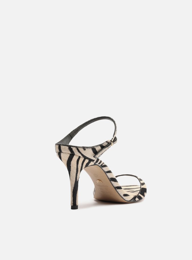 Sandália Animal Print Salto Fino Tira Instep