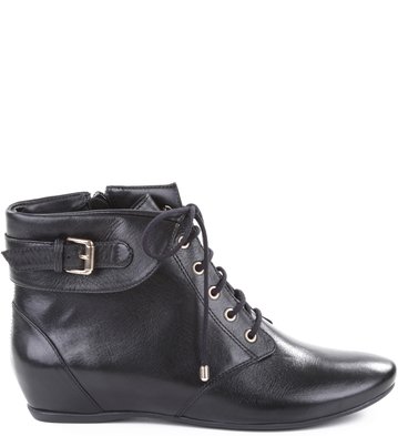 Coturno Couro Fivela Daily Preta