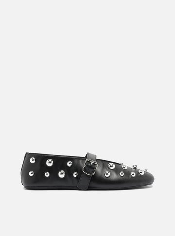 Sapatilha Preta Couro Studs