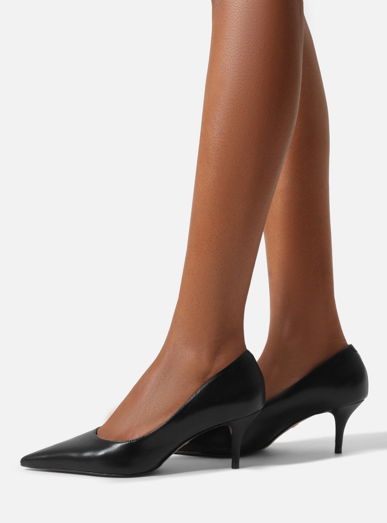 Scarpin Preto Couro Salto Fino Essencial 60 — foto 6