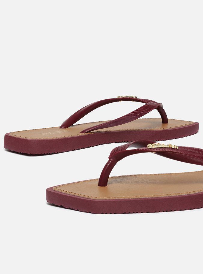 Chinelo de Dedo Vermelho Bico Quadrado Brizza