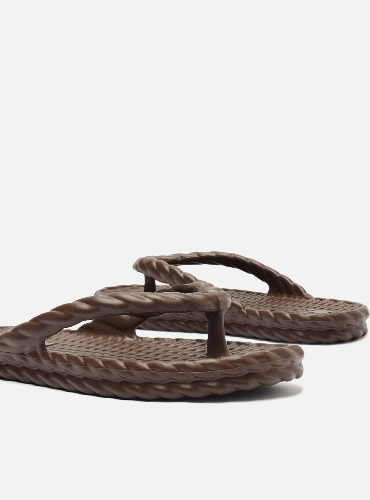 Chinelo de Dedo Marrom Flatform Trança Brizza — foto 4