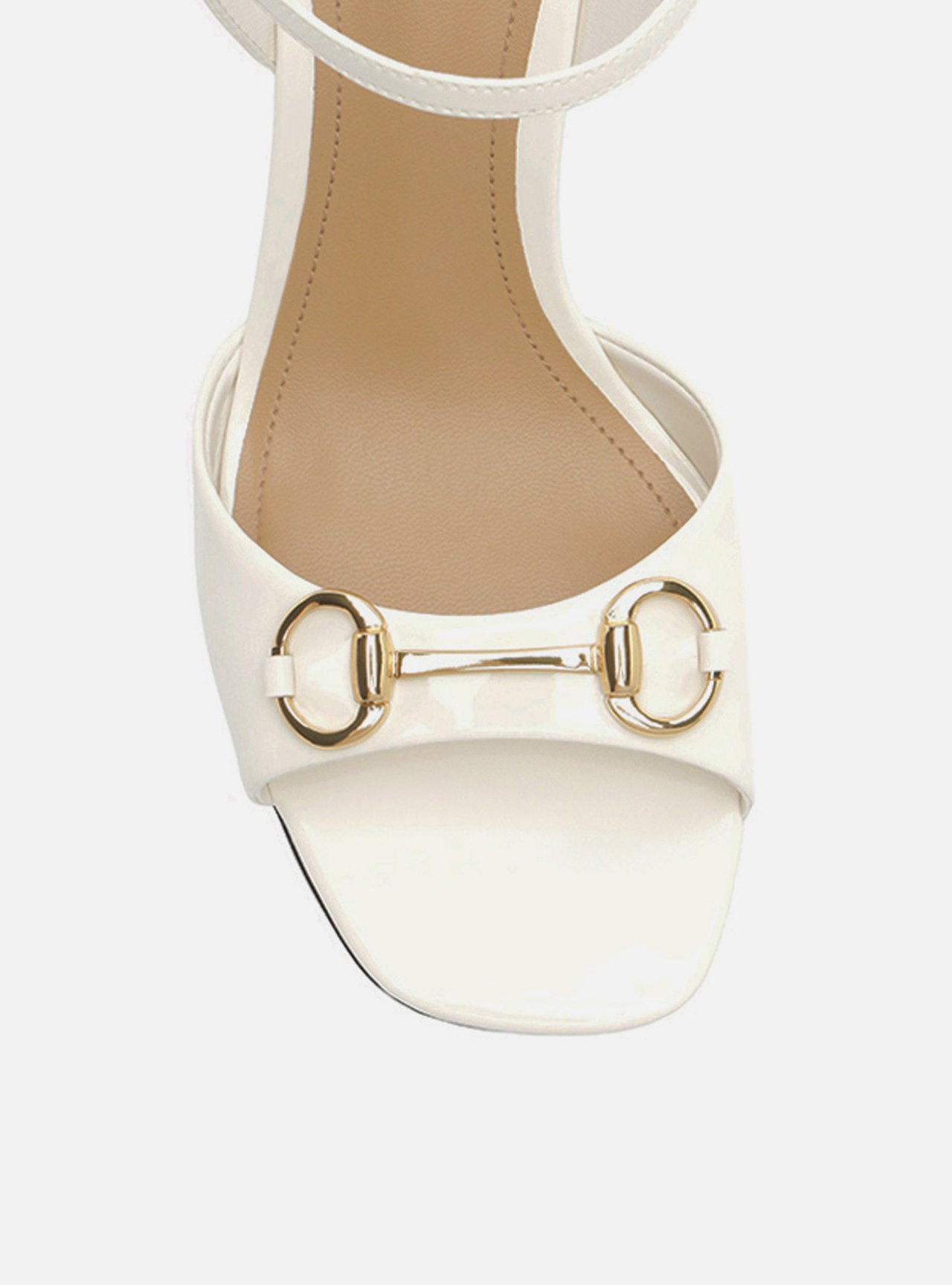 Sandália Branca Verniz Salto Bloco Slingback Bridão — foto 5