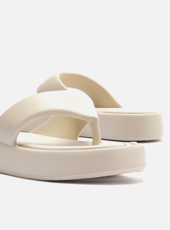 Sandália Branca Flatform Tira Larga