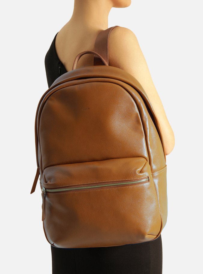 Mochila Marrom Couro Grande Bolso Frontal