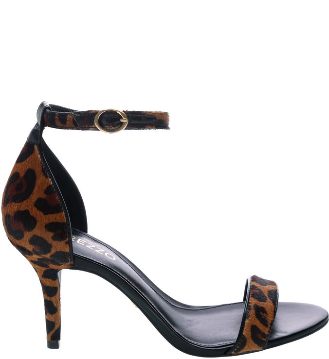 sandalia animal print salto baixo